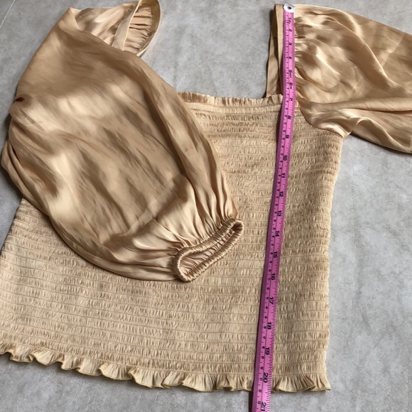 J Crew Smocked Square Neck Featherweight Satin Top Pale Soft Yellow Size S - Picture 11 of 12